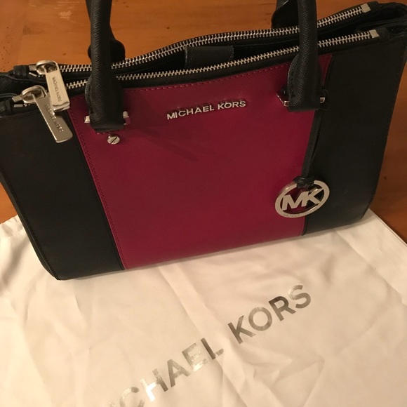 Michael Kors Bicolor Sutton Saffiano - Picture 6 of 8